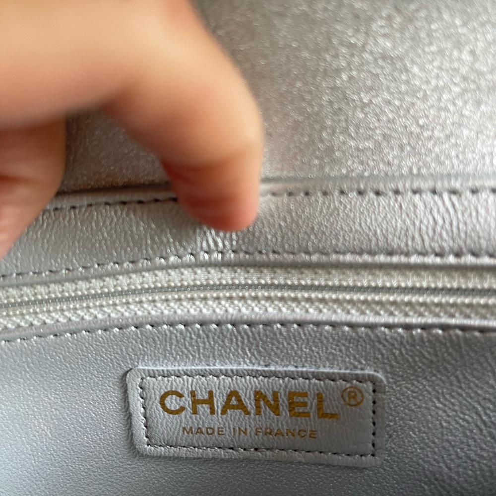 CHANEL Flap Bag/Shoulder Bag - Picture 9 of 14